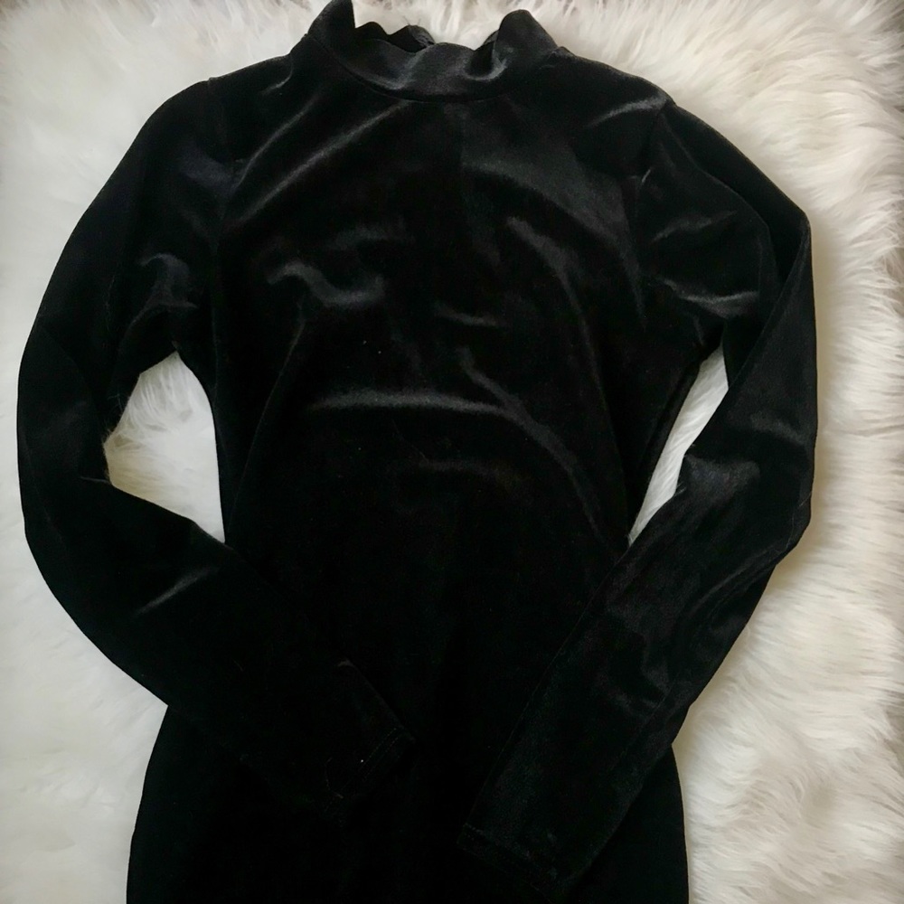 Missguided black velvet dress
